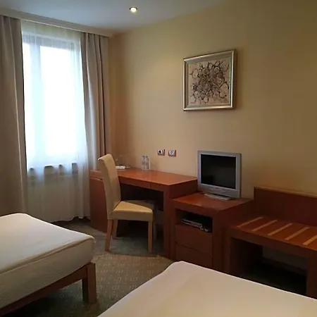 Hotel Park 4*