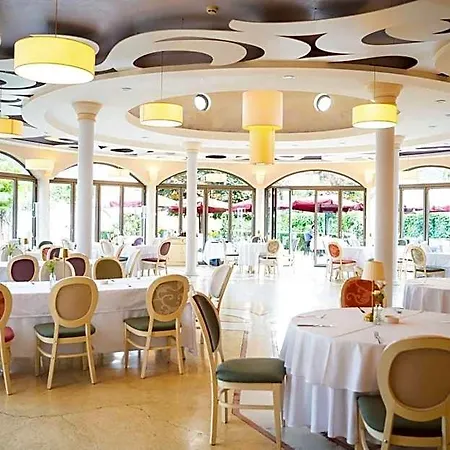 Park Hotel 4*